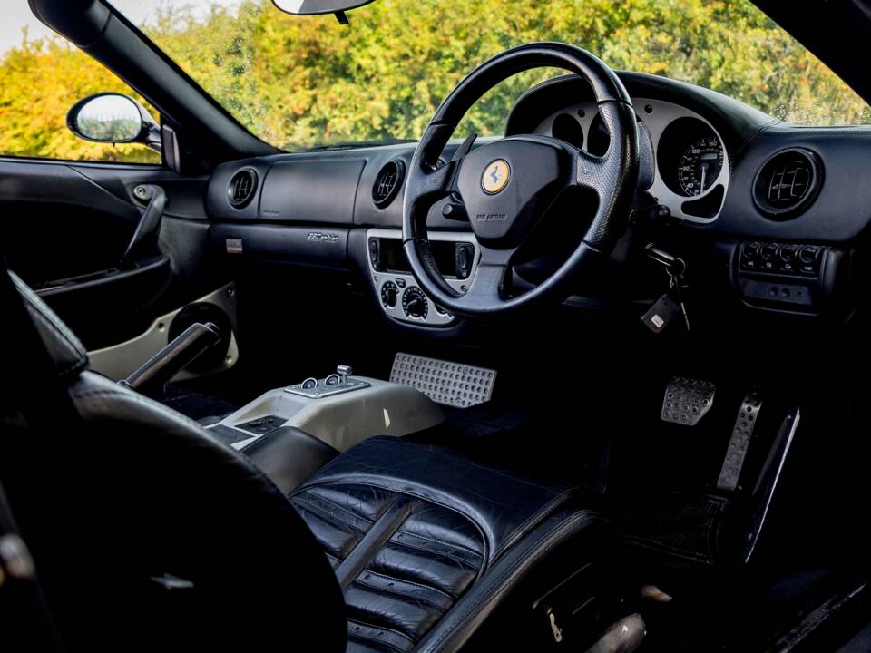 Imagen 4/26 de Ferrari 360 Spider (2001)