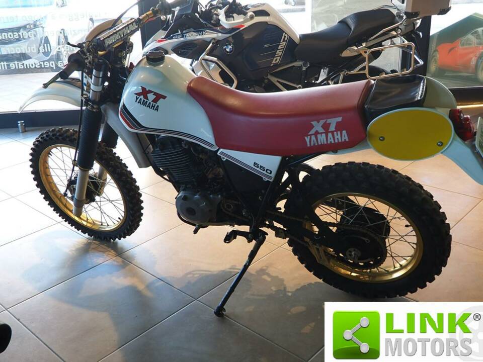 Bild 4/10 von Yamaha DUMMY (1985)