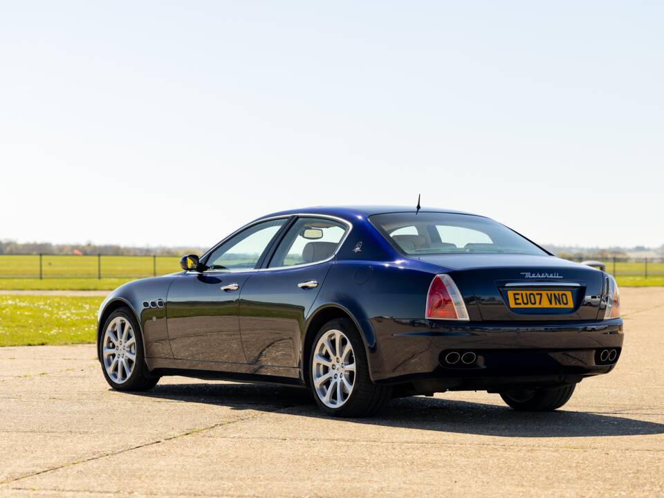 Bild 50/50 von Maserati Quattroporte 4.2 (2007)