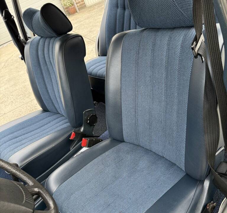 Image 8/8 of Mercedes-Benz 230/4 (1975)