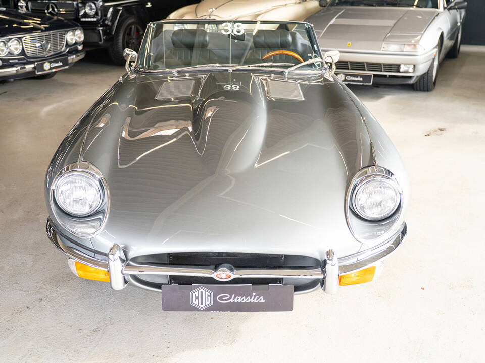 Bild 15/63 von Jaguar E-Type (1970)