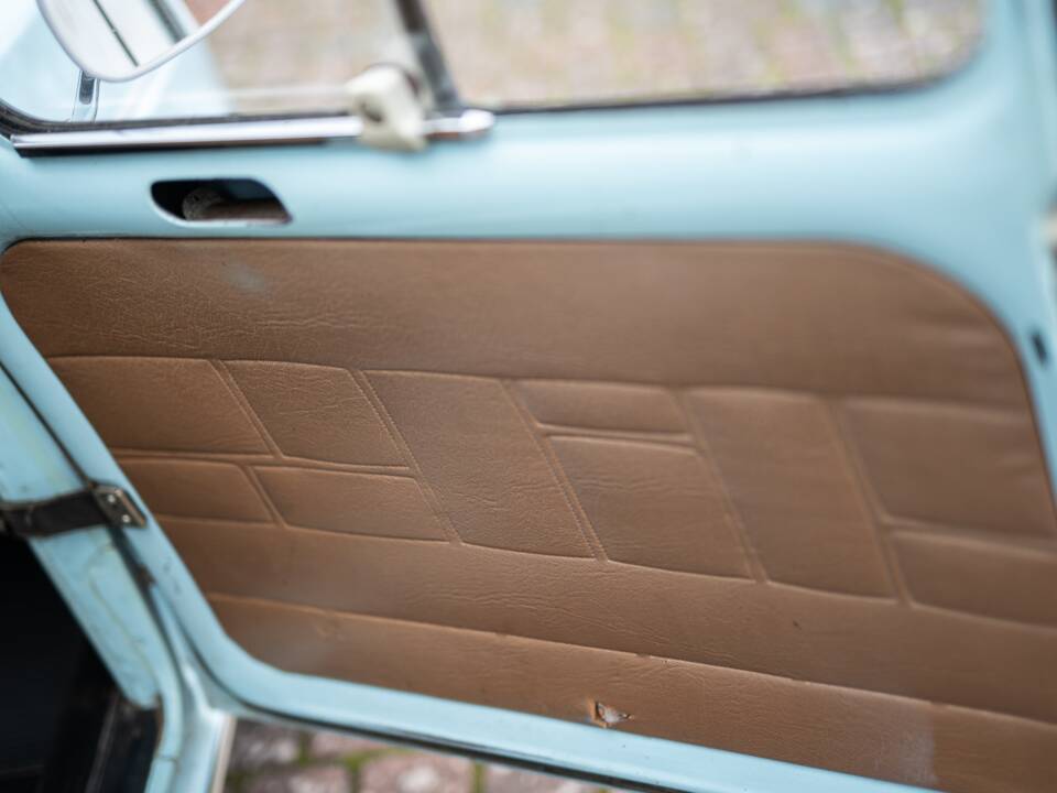 Bild 34/52 von Renault R 4 (1974)