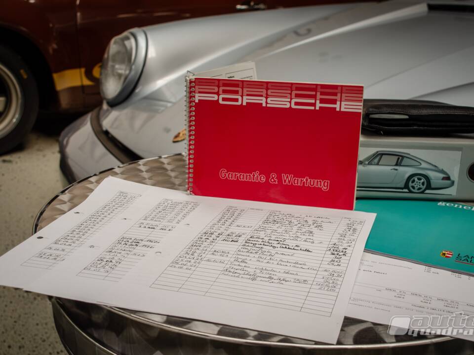Bild 20/20 von Porsche 911 Carrera 4 (1991)