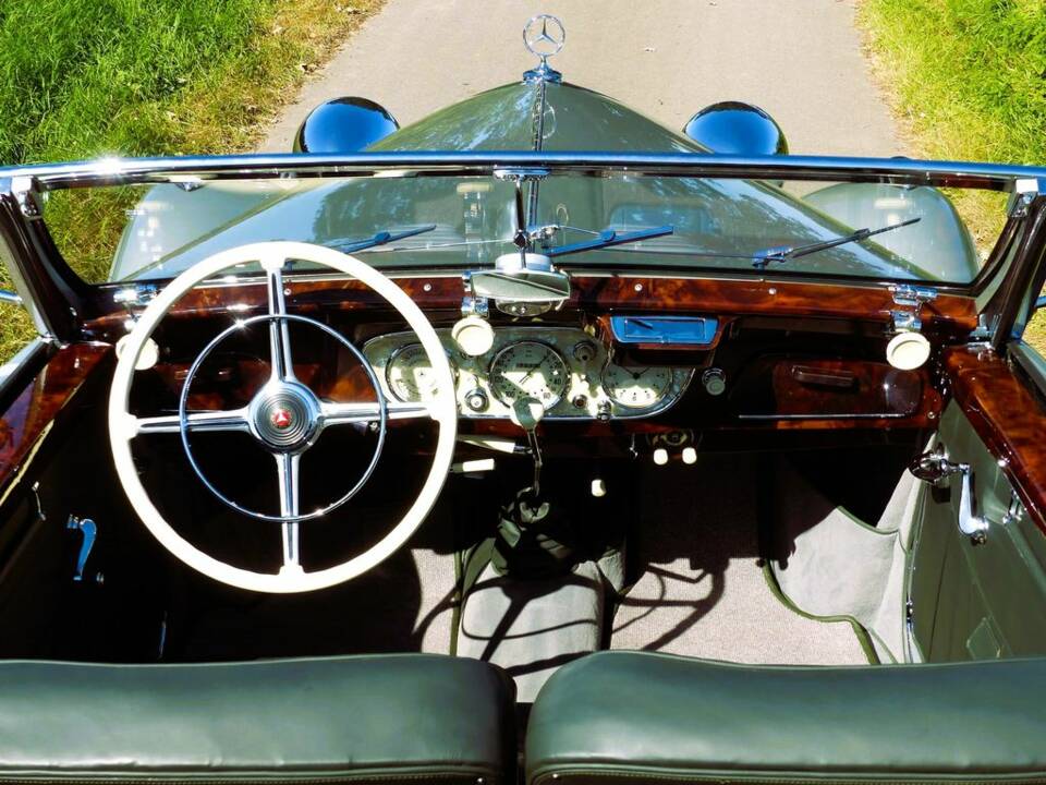 Mercedes-Benz 320 n Cabriolet A (W 142) 1938
