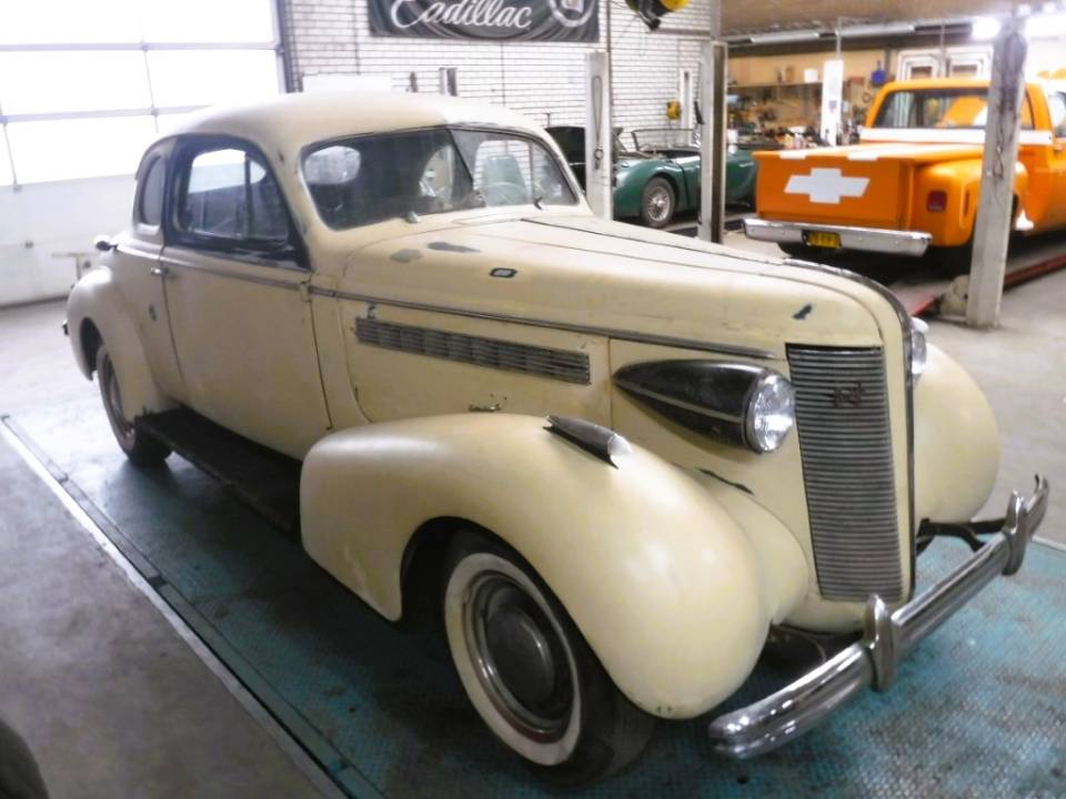Image 22/50 of Buick Special Serie 40 (1937)