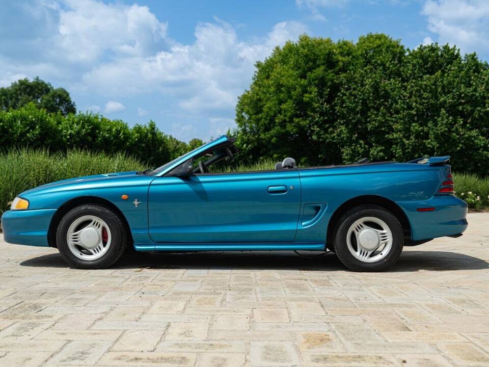 Image 5/50 of Ford Mustang (1994)