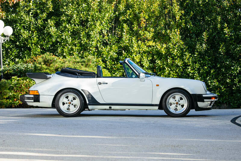 Image 5/31 of Porsche 911 Carrera 3.2 (1987)