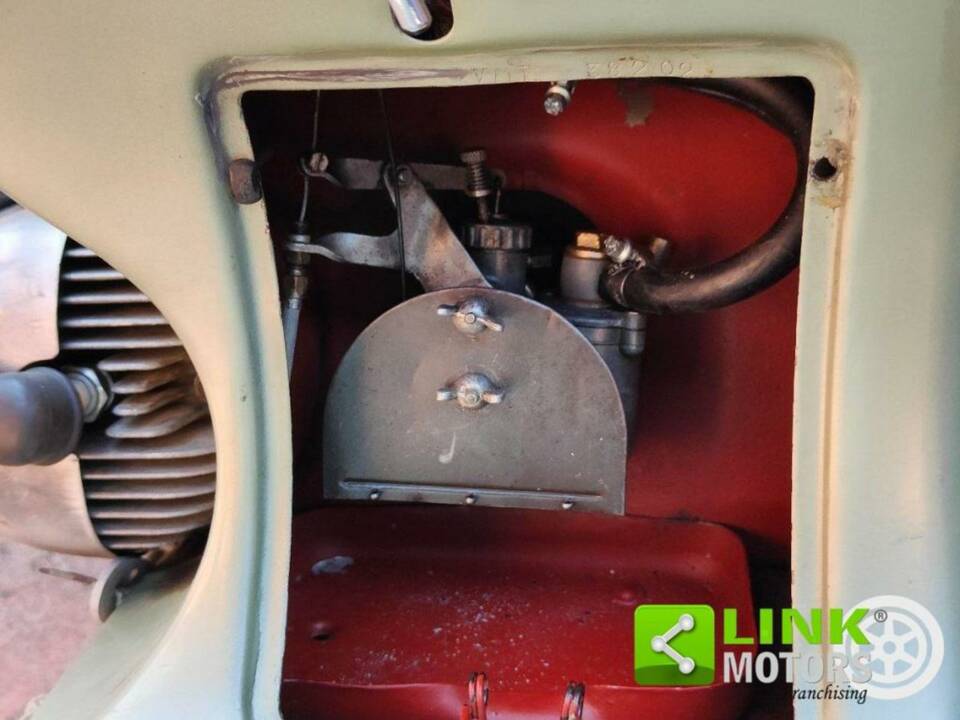 Image 6/19 of Piaggio DUMMY (1950)