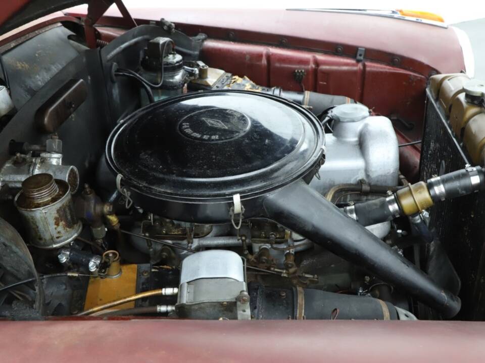 Immagine 26/34 di Mercedes-Benz 220 S (1957)