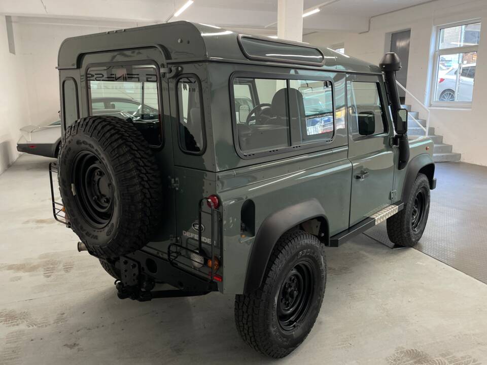 Imagen 7/33 de Land Rover Defender 90 (2014)
