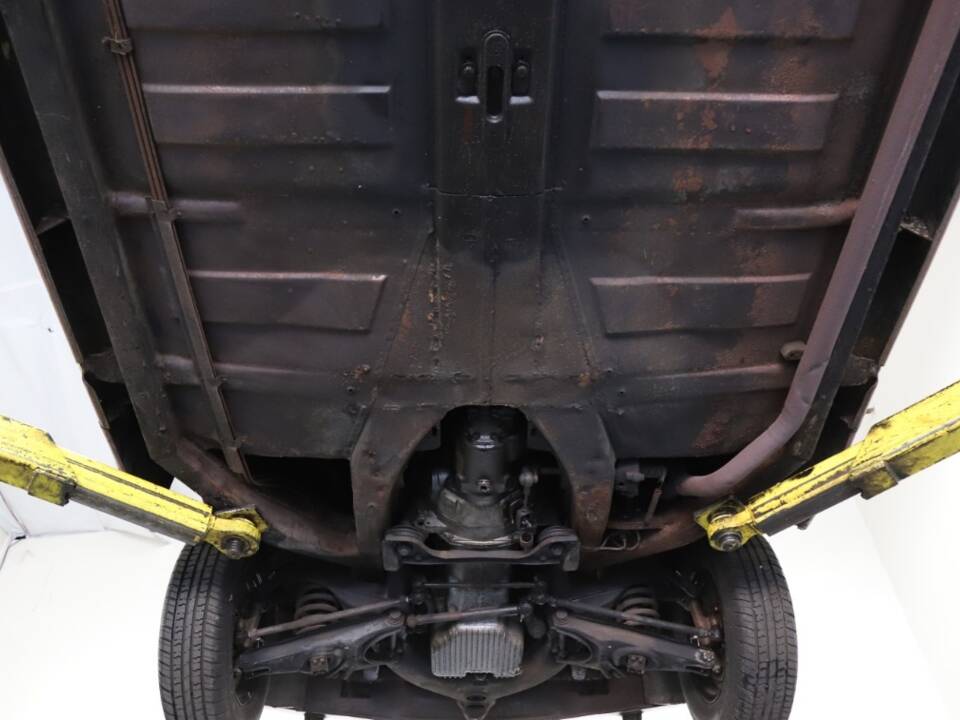 Immagine 34/34 di Mercedes-Benz 220 S (1957)