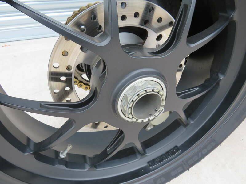 Bild 35/44 von Ducati DUMMY (2010)