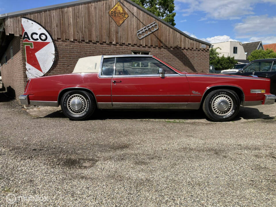Bild 45/50 von Cadillac Eldorado Biarritz Coupé (1979)