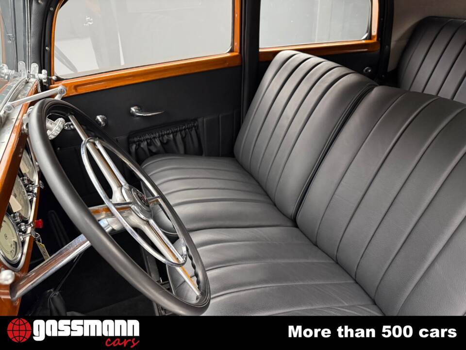 Bild 12/15 von Mercedes-Benz 230 (1939)