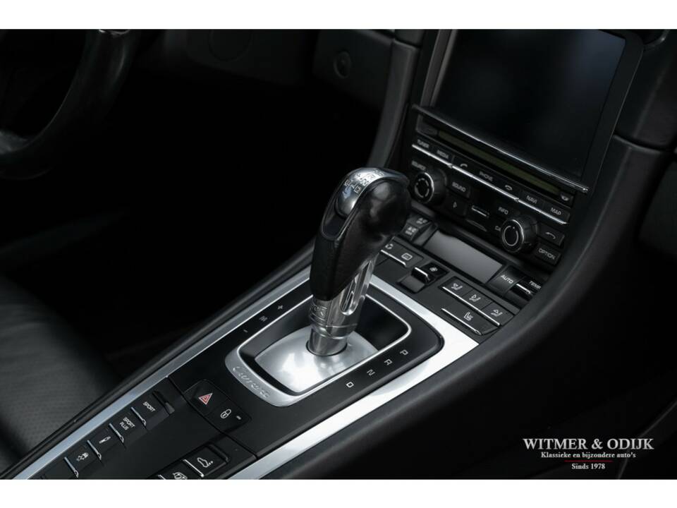 Afbeelding 12/38 van Porsche 911 Carrera 4S (WLS) (2012)