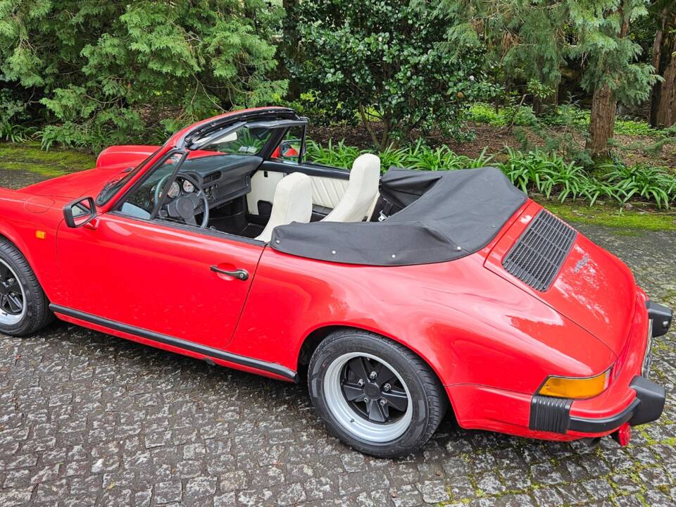 Image 6/13 of Porsche 911 SC 3.0 (1983)