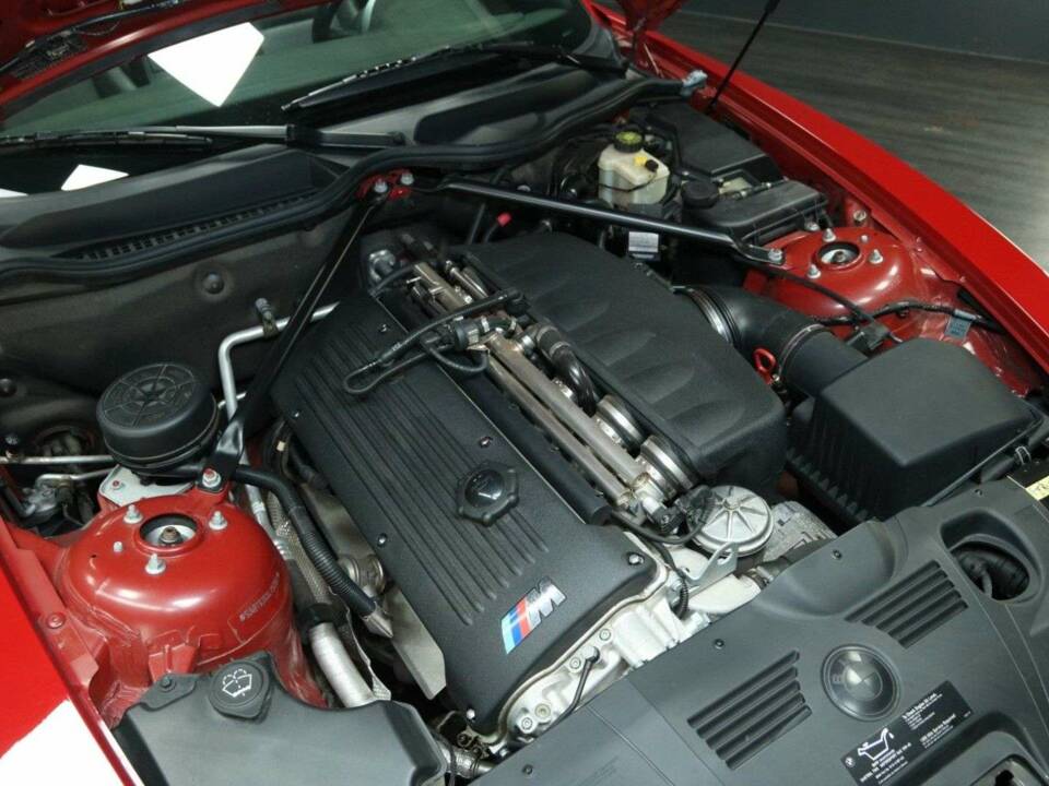 Image 36/50 of BMW Z4 M Roadster (2006)