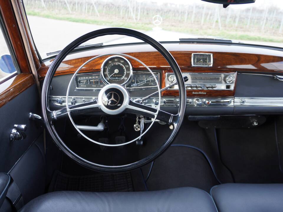 Bild 31/39 von Mercedes-Benz 300 (1952)