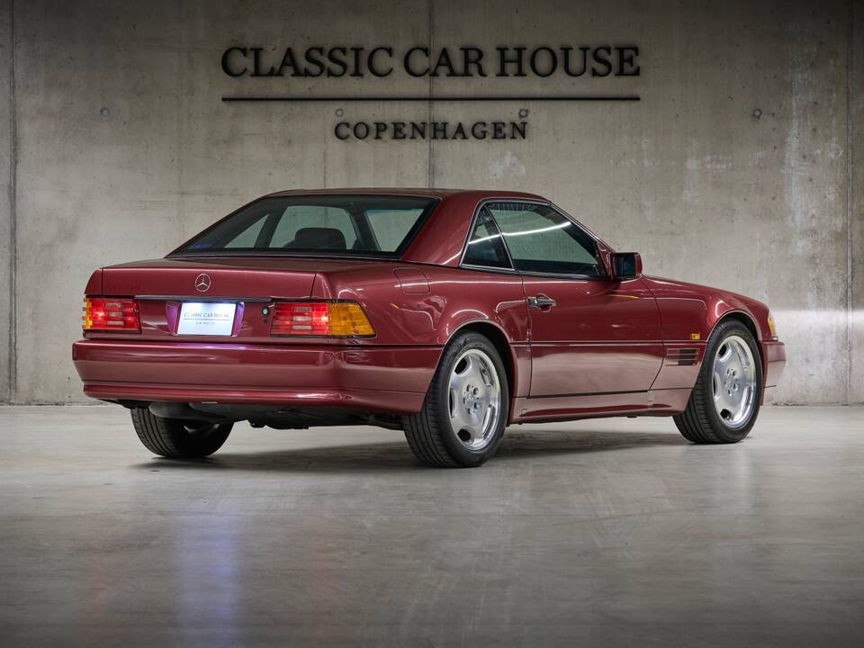 Bild 26/99 von Mercedes-Benz SL 320 (1995)