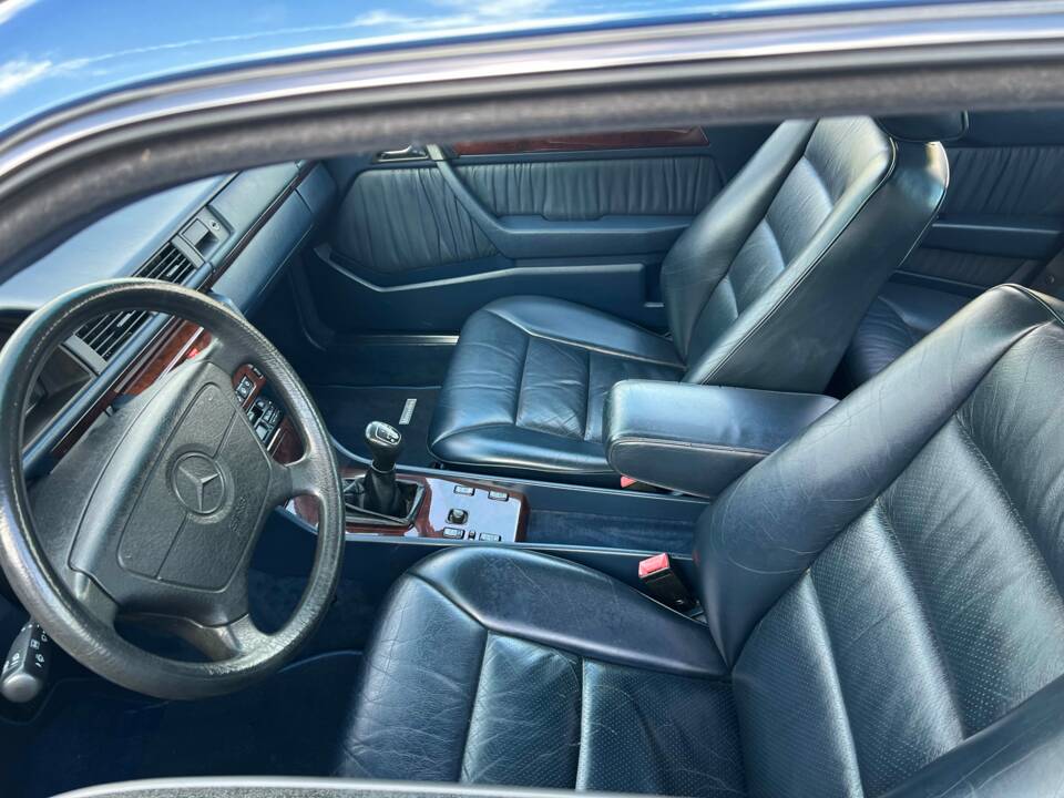 Bild 6/79 von Mercedes-Benz 200 CE (1993)