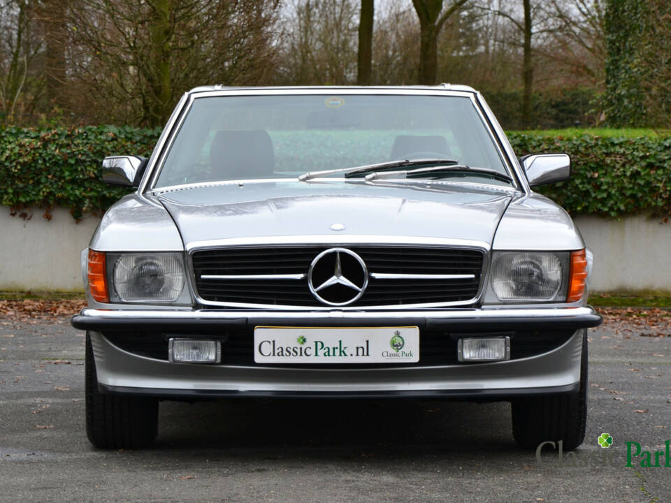 Immagine 32/50 di Mercedes-Benz 300 SL (1986)