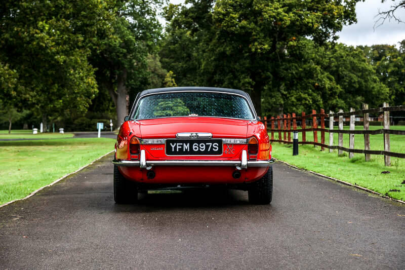 Afbeelding 37/40 van Jaguar XJ 6 C 4.2 (1977)