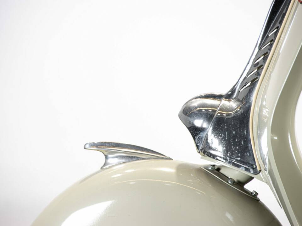 Bild 10/50 von Piaggio Vespa 150 "Struzzo" VL (1955)