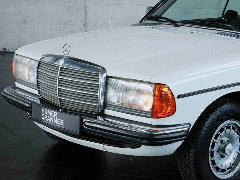 Image 5/36 of Mercedes-Benz 280 CE (1979)