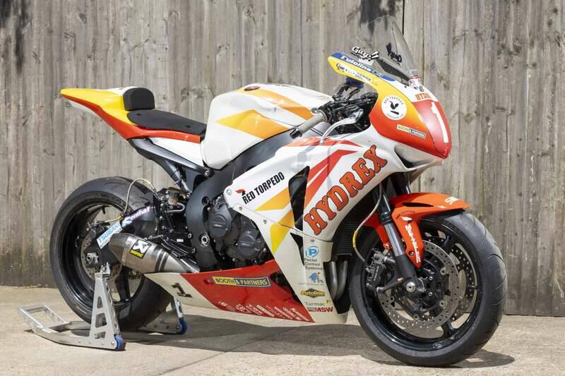 Bild 6/31 von Honda CBR 1000 RR Fireblade (2008)