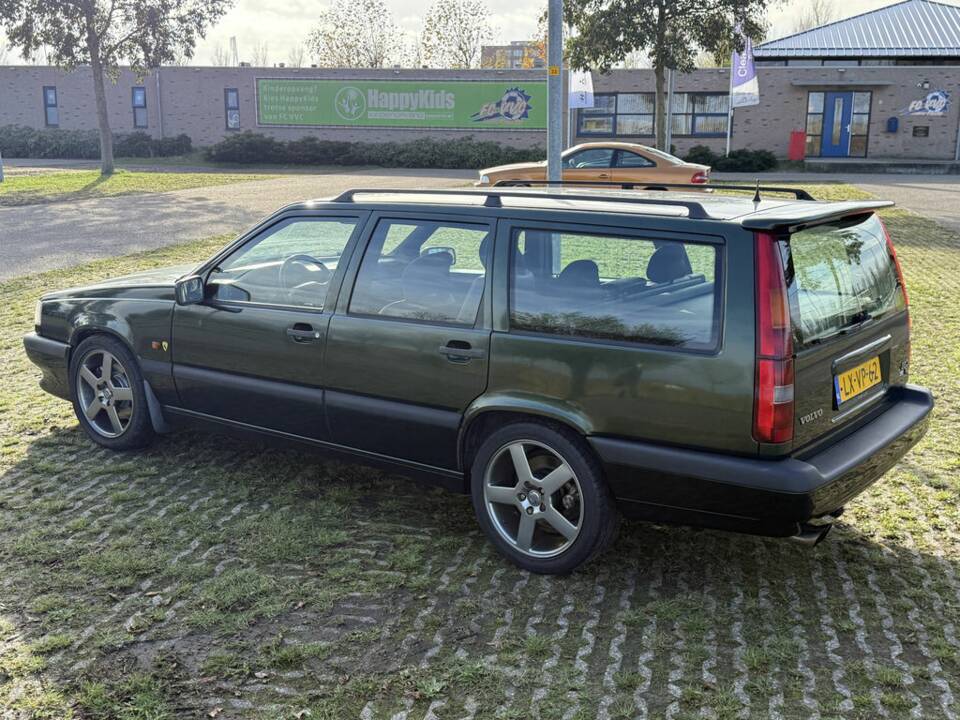 Imagen 8/8 de Volvo 850 T-5R (1995)