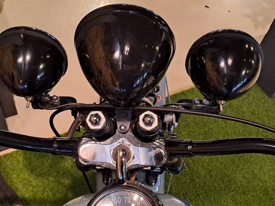 Image 3/8 of Harley-Davidson WLA (1942)