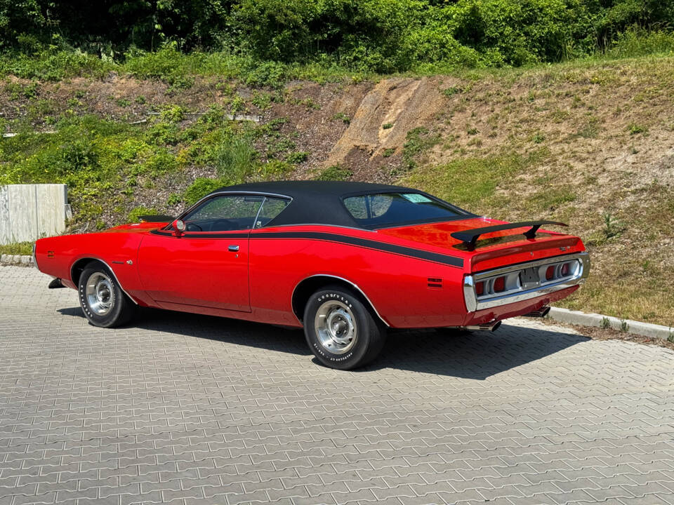 Image 3/81 of Dodge Charger Super Bee 440 (1971)