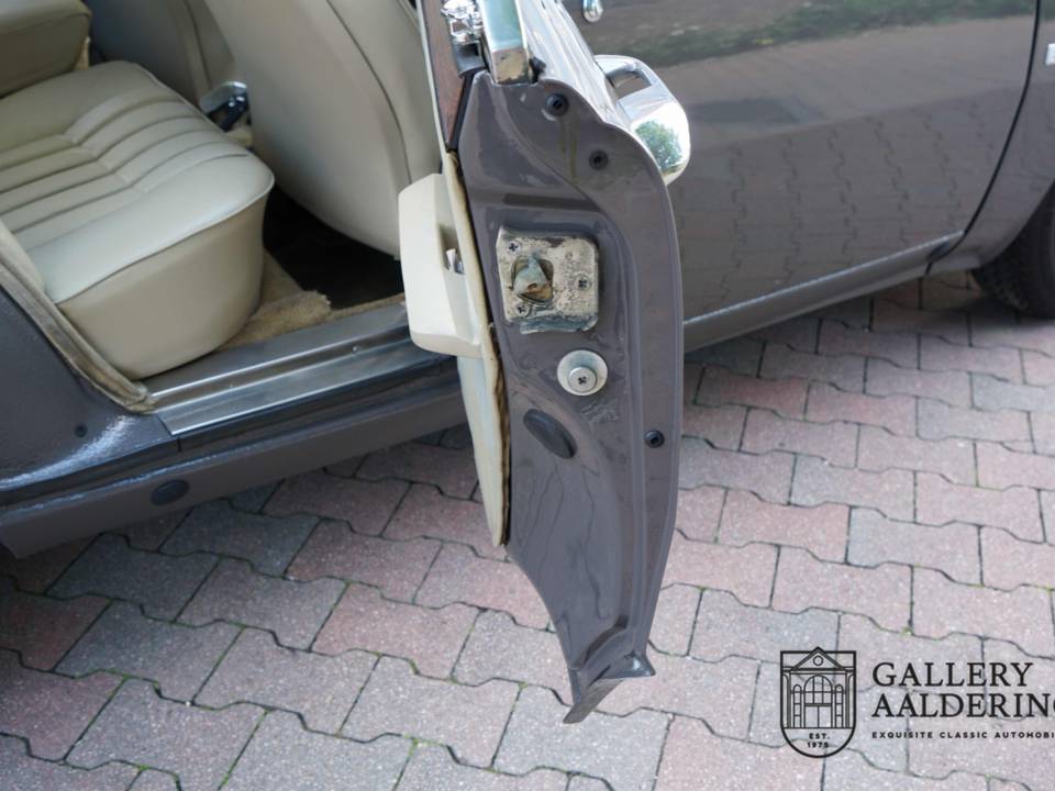 Bild 34/50 von Rover 3500 (1975)