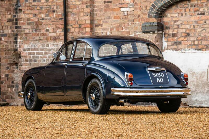 Image 4/50 of Jaguar Mk II 3.8 (1960)