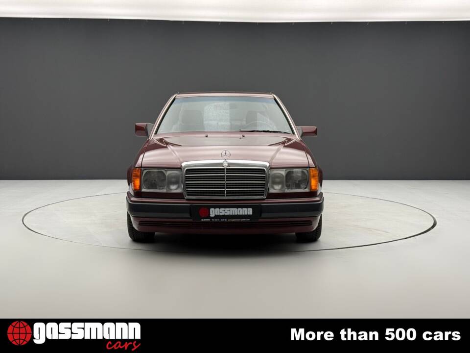 Bild 2/15 von Mercedes-Benz 300 CE-24 (1991)
