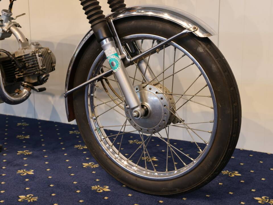 Image 10/21 de Honda SS 50 (1974)