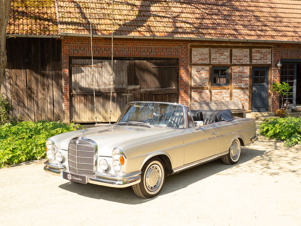 Bild 6/56 von Mercedes-Benz 280 SE (1968)