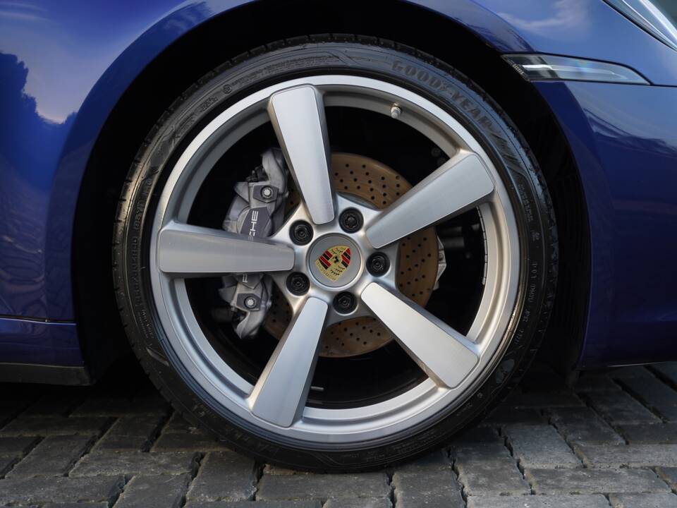 Bild 49/50 von Porsche 911 Carrera 4 GTS (2022)