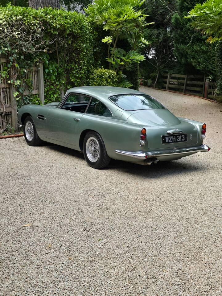 Imagen 61/82 de Aston Martin DB 5 (1965)