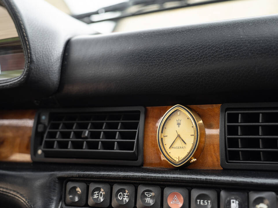 Bild 45/56 von Maserati Spyder (1991)