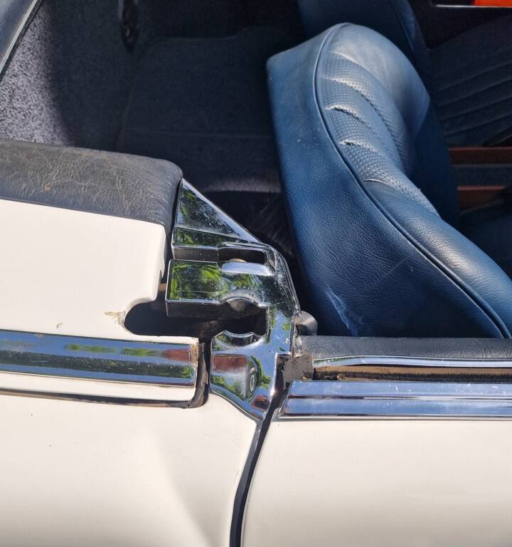 Image 47/100 de Mercedes-Benz 250 SL (1967)