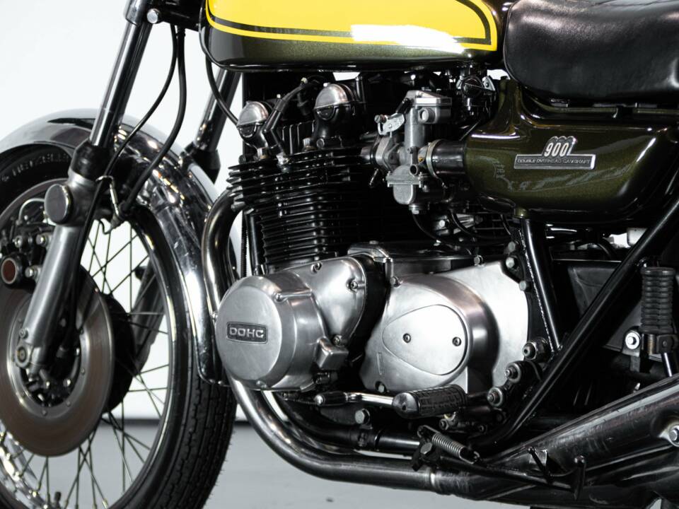 Image 15/50 of Kawasaki DUMMY (1973)