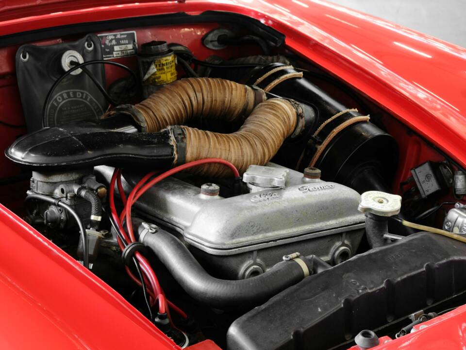 Afbeelding 28/46 van Alfa Romeo Giulia 1600 Spider (1963)
