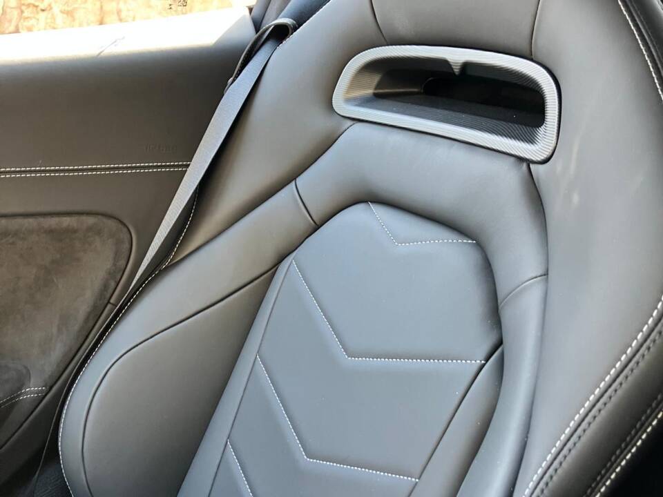 Image 12/15 de Maserati MC20 (2023)