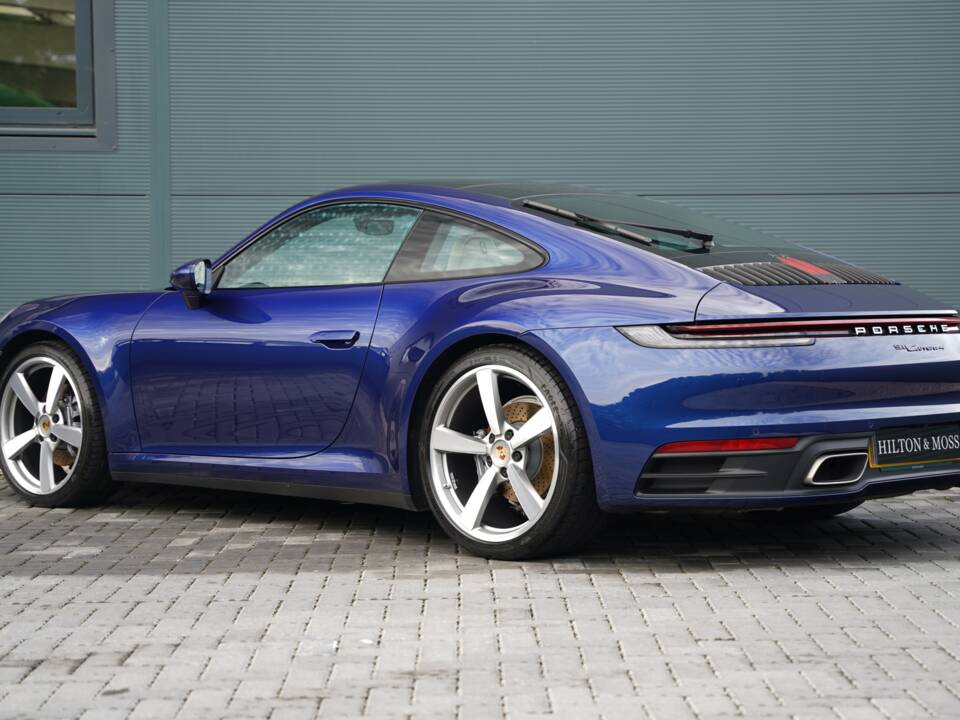 Bild 2/50 von Porsche 911 Carrera 4 GTS (2022)