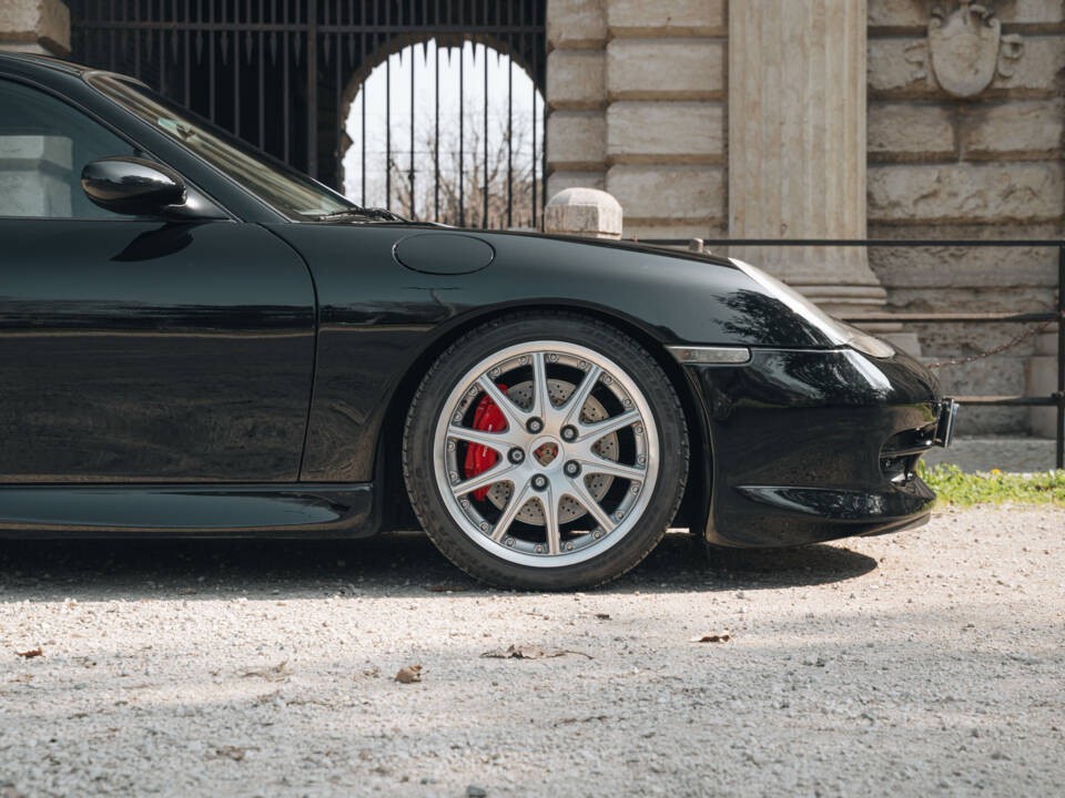 Image 10/79 of Porsche 911 GT3 (2000)
