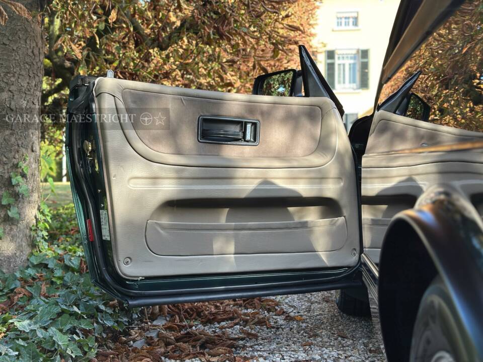 Image 25/100 of Saab 900 S (1993)