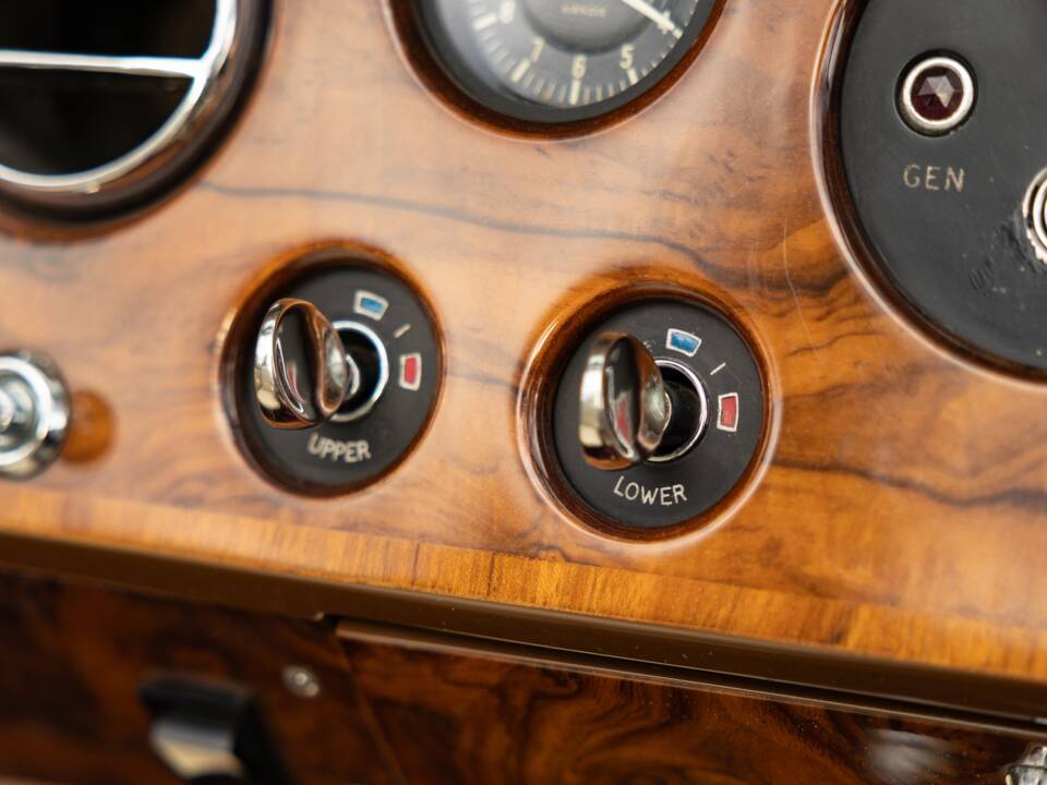 Imagen 33/48 de Rolls-Royce Silver Shadow I (1967)