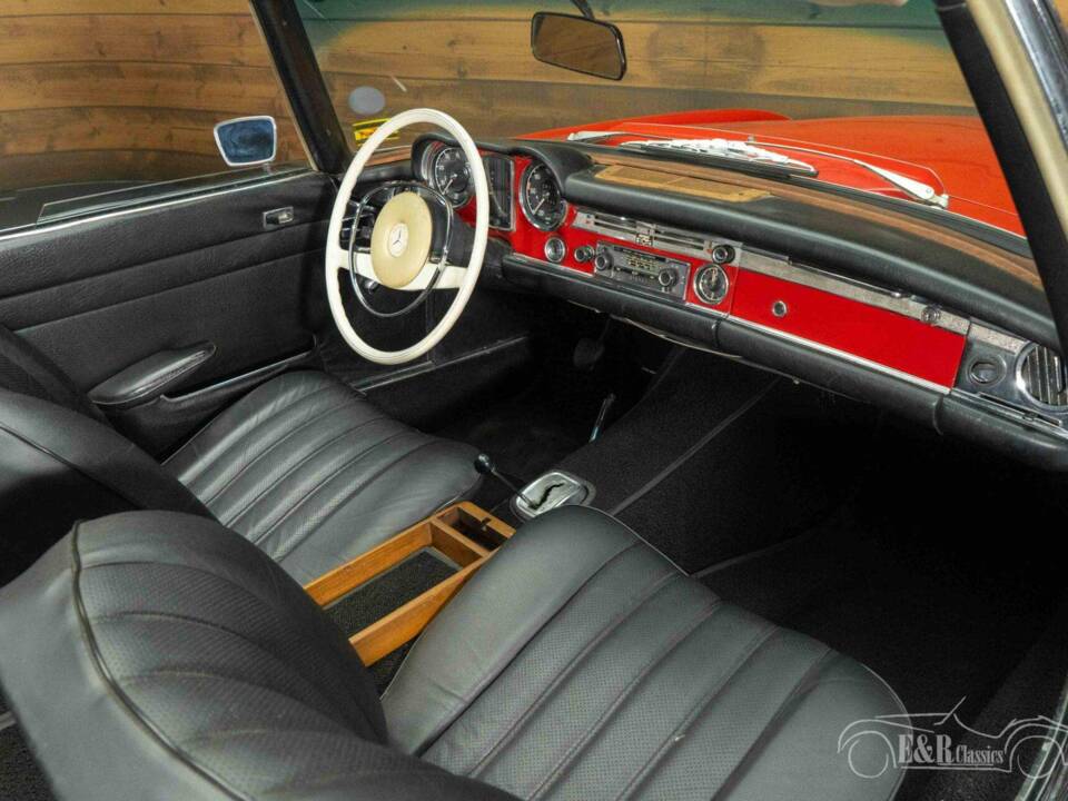 Image 10/19 of Mercedes-Benz 280 SL (1968)