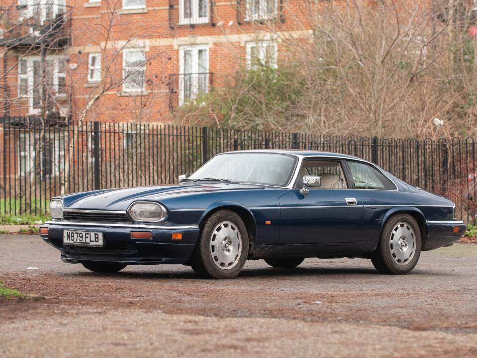 Image 7/50 de Jaguar XJS 4.0 Celebration (1995)